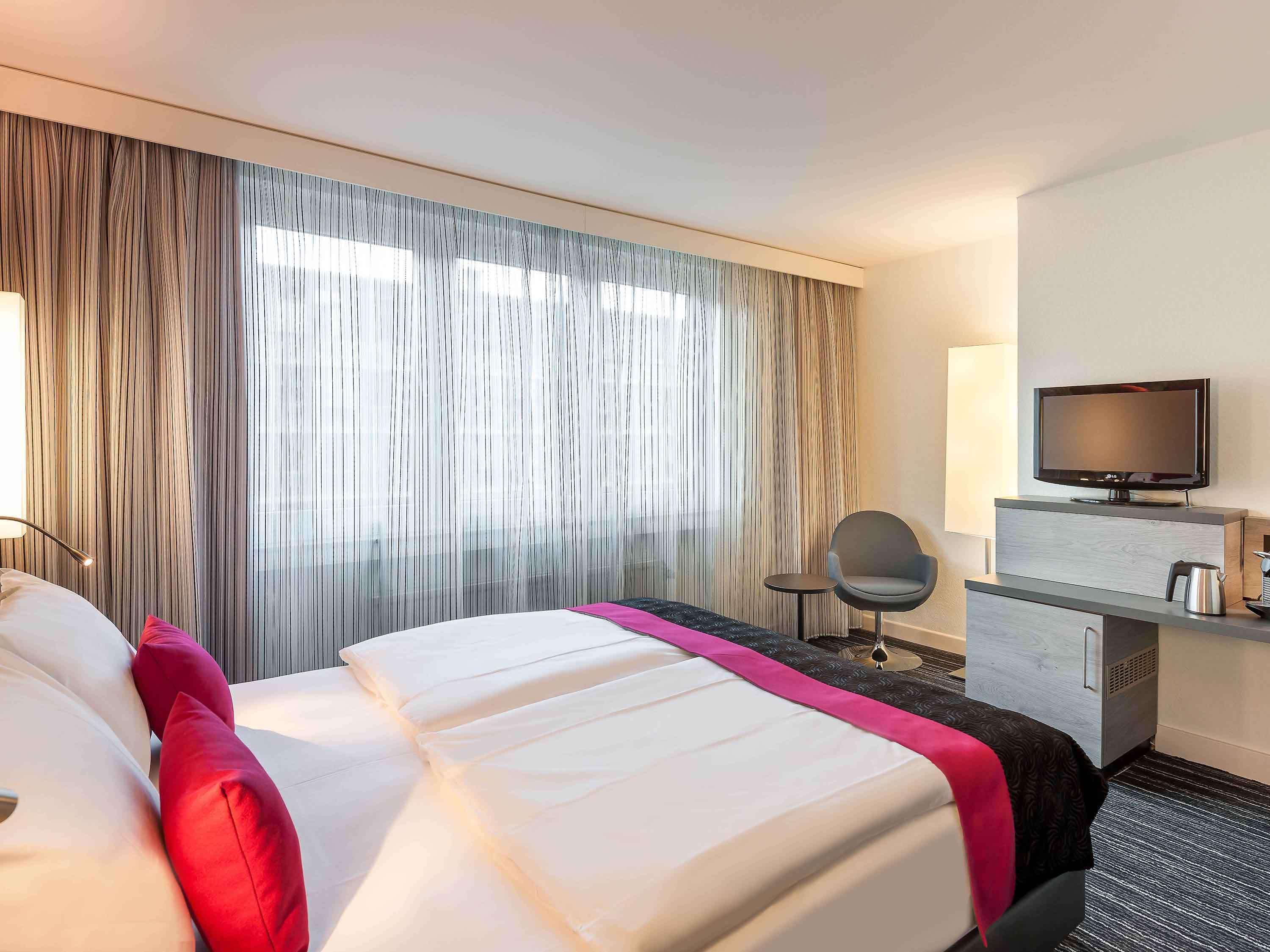 Mercure Hotel Duesseldorf Zentrum Екстериор снимка