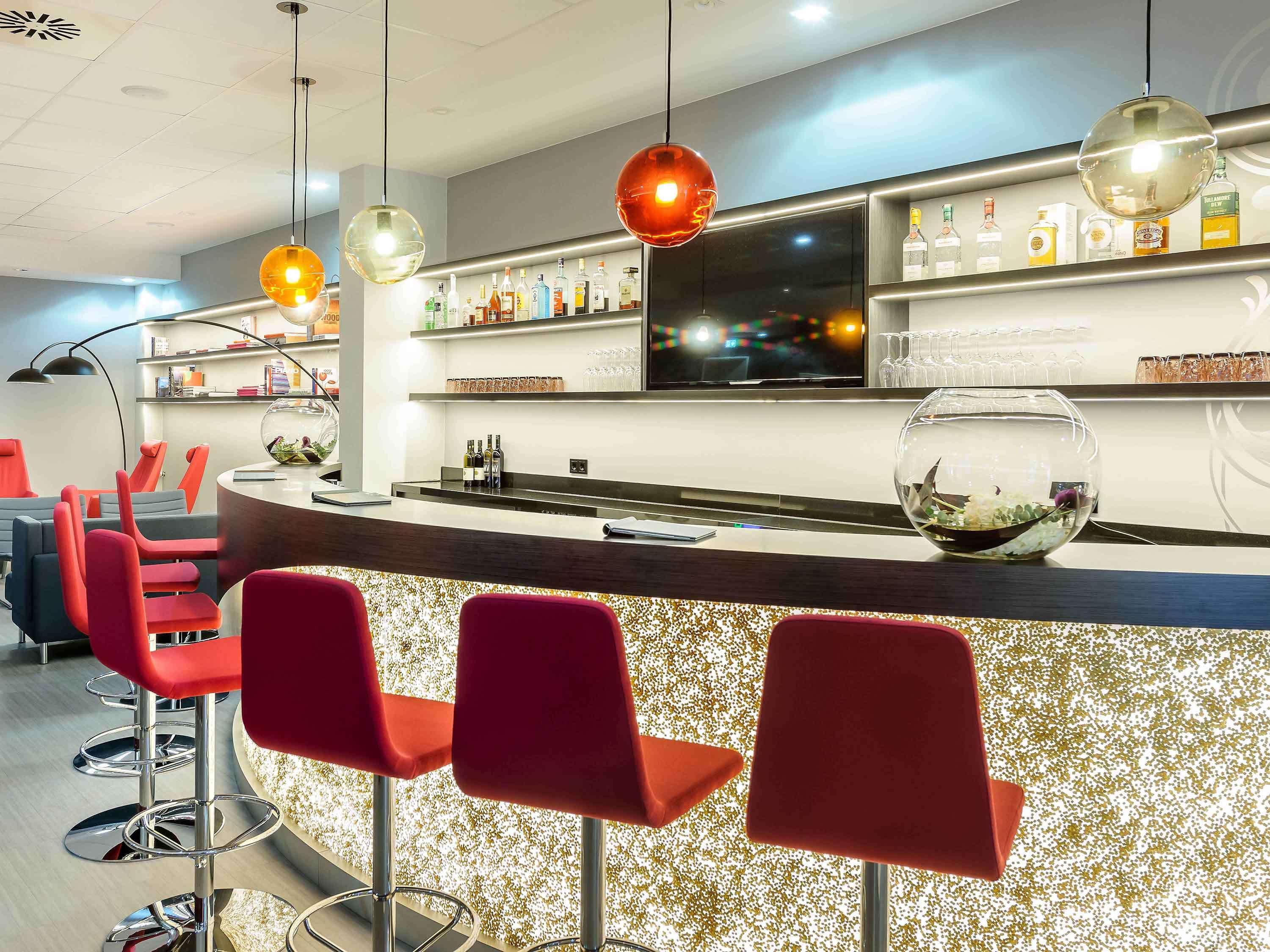 Mercure Hotel Duesseldorf Zentrum Екстериор снимка