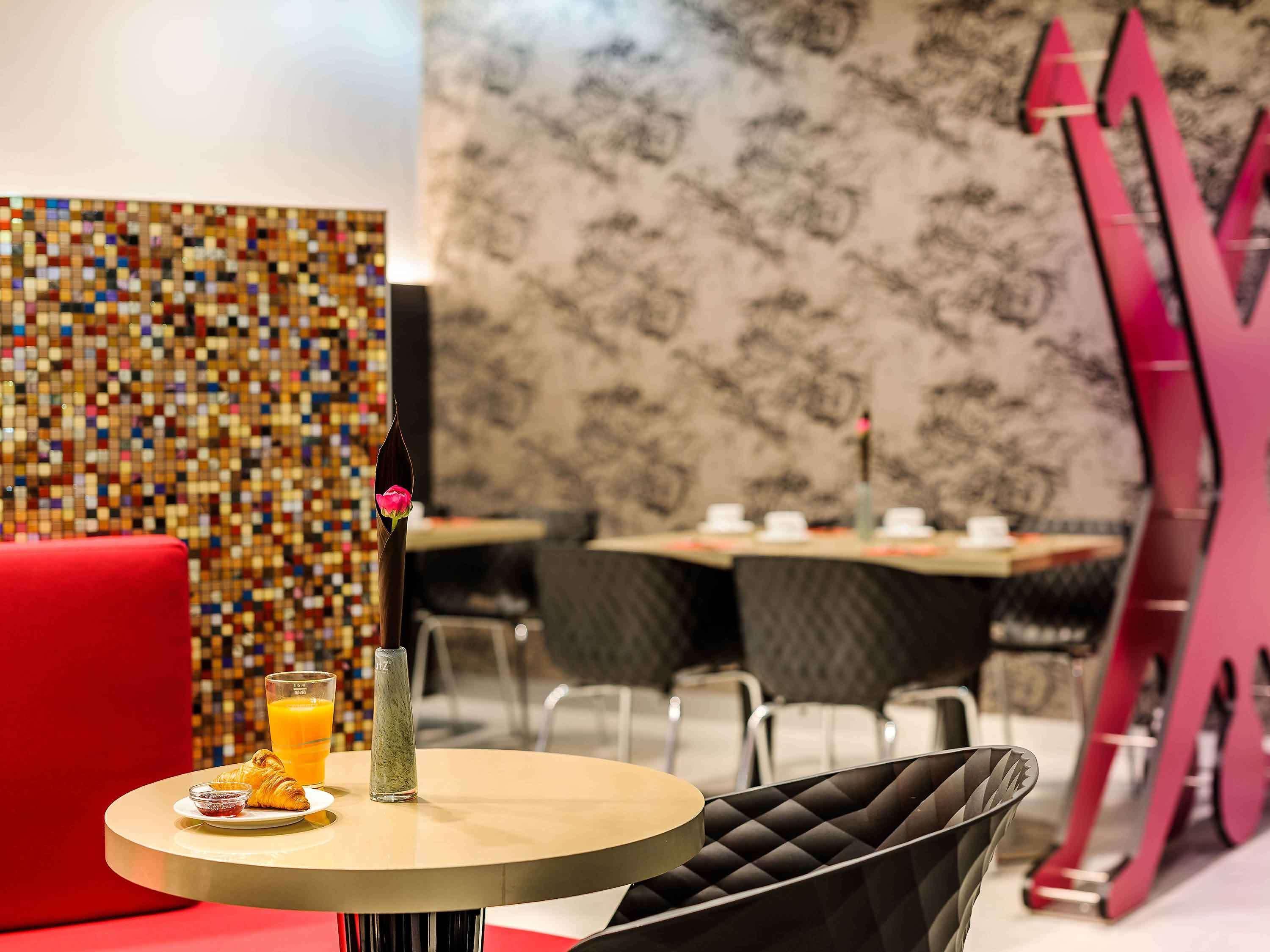 Mercure Hotel Duesseldorf Zentrum Екстериор снимка