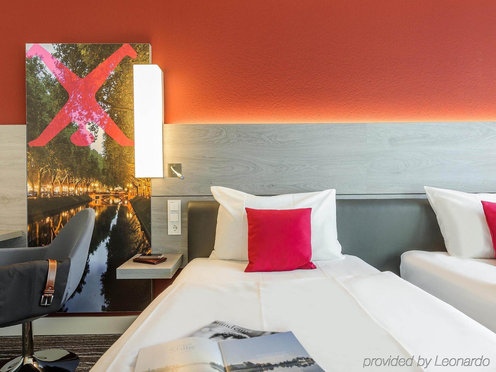 Mercure Hotel Duesseldorf Zentrum Екстериор снимка