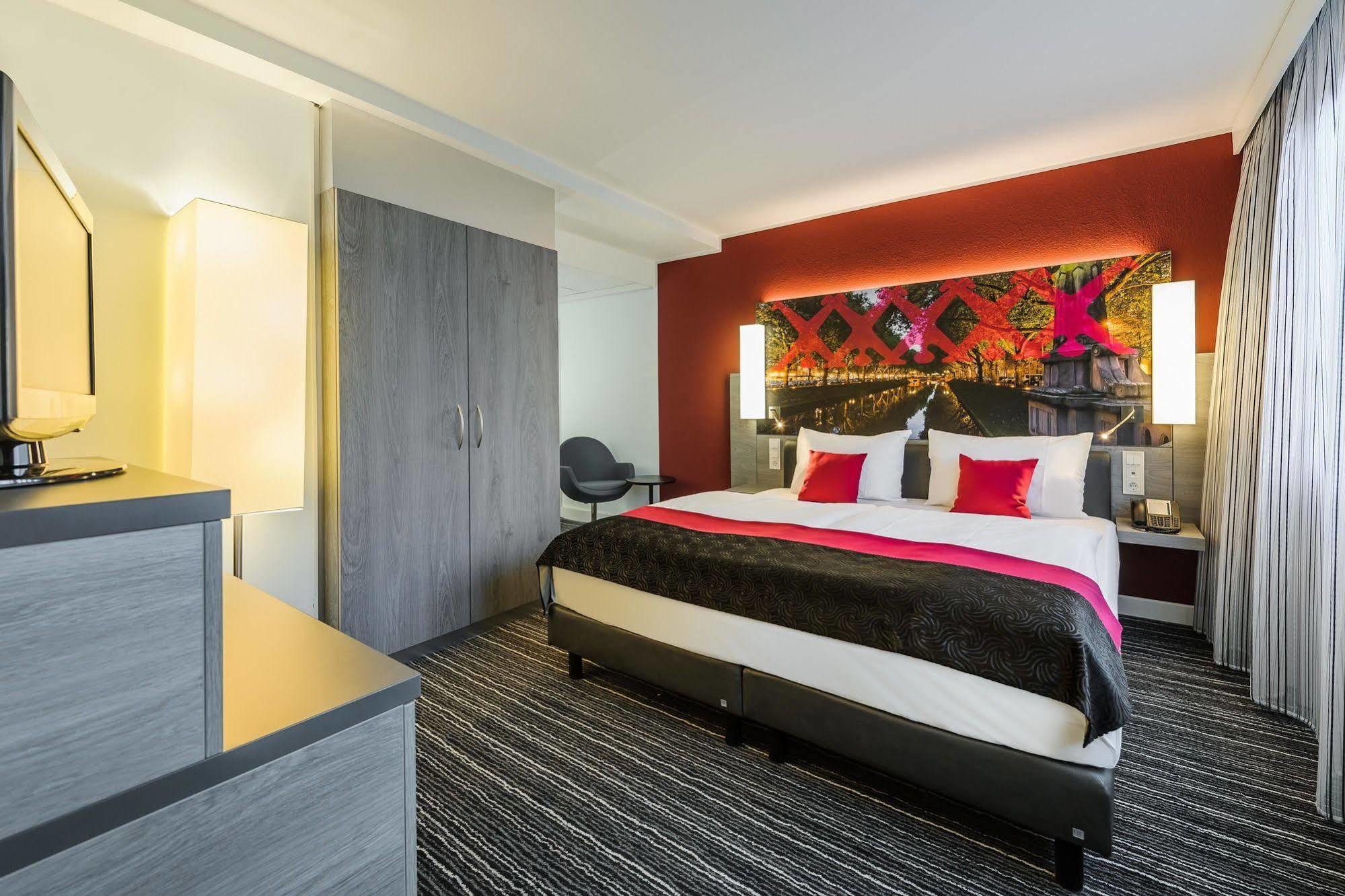 Mercure Hotel Duesseldorf Zentrum Екстериор снимка